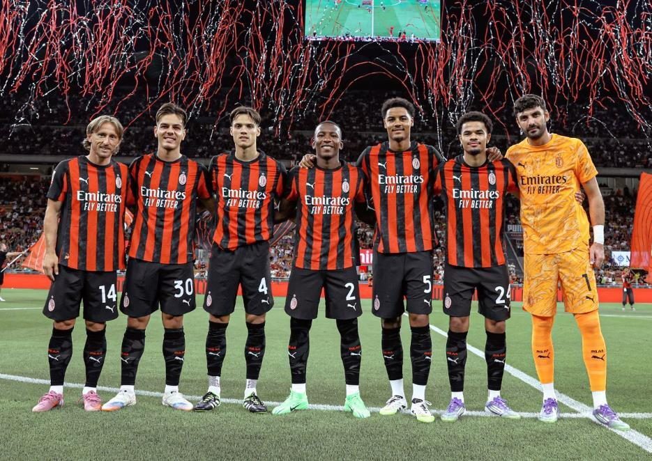 作为自由转, om, 成长 作为自由转, om, 成长