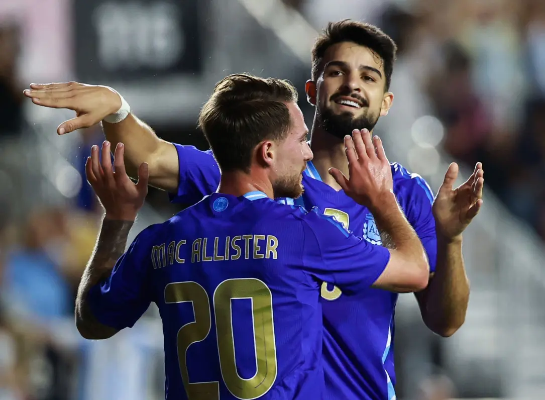 鹰能够客场, 阿根廷奔赴, class